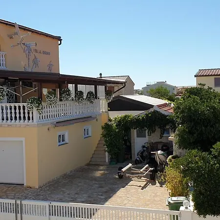 Dado Apartment