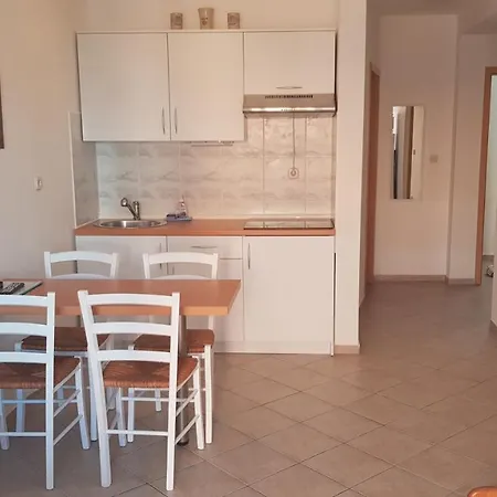 Dado Apartment