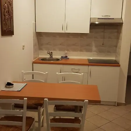 Apartment Dado